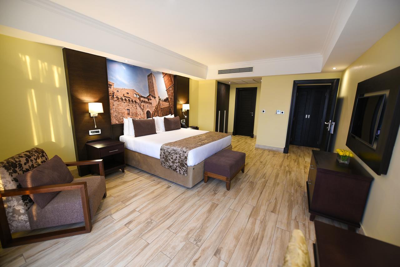 Mestil Hotel & Residences Kampala Exterior foto