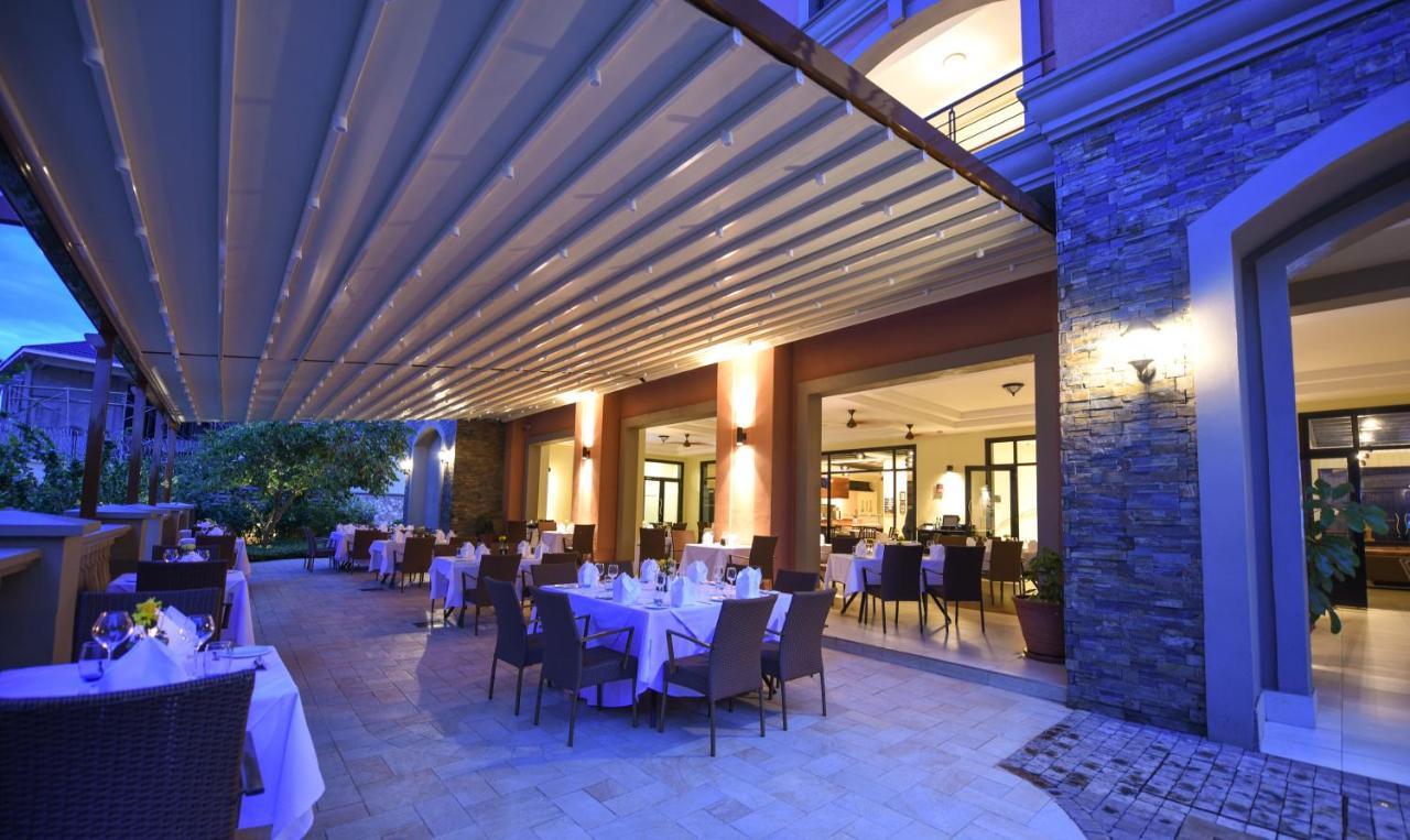 Mestil Hotel & Residences Kampala Exterior foto