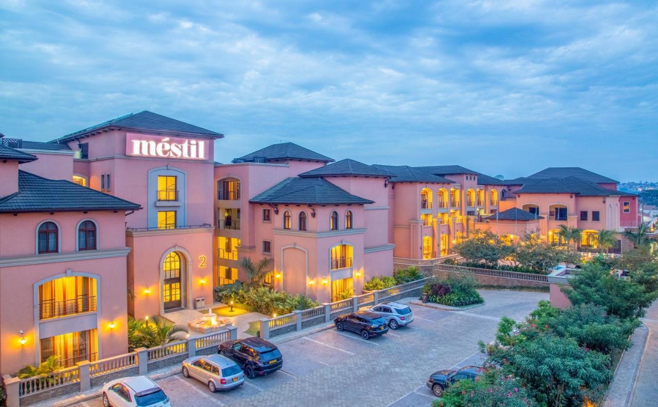 Mestil Hotel & Residences Kampala Exterior foto